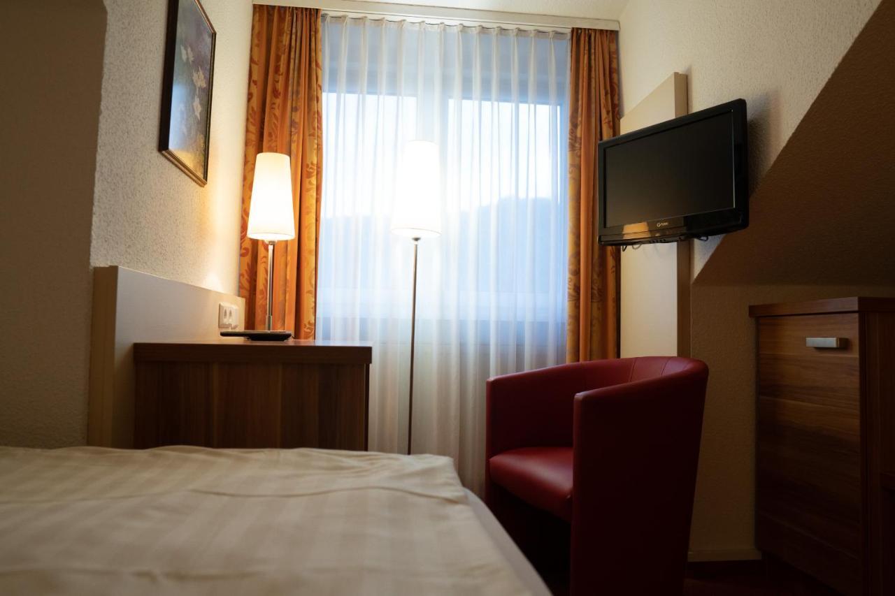 Hotel Jaegerhof Бад-Херсфельд Экстерьер фото